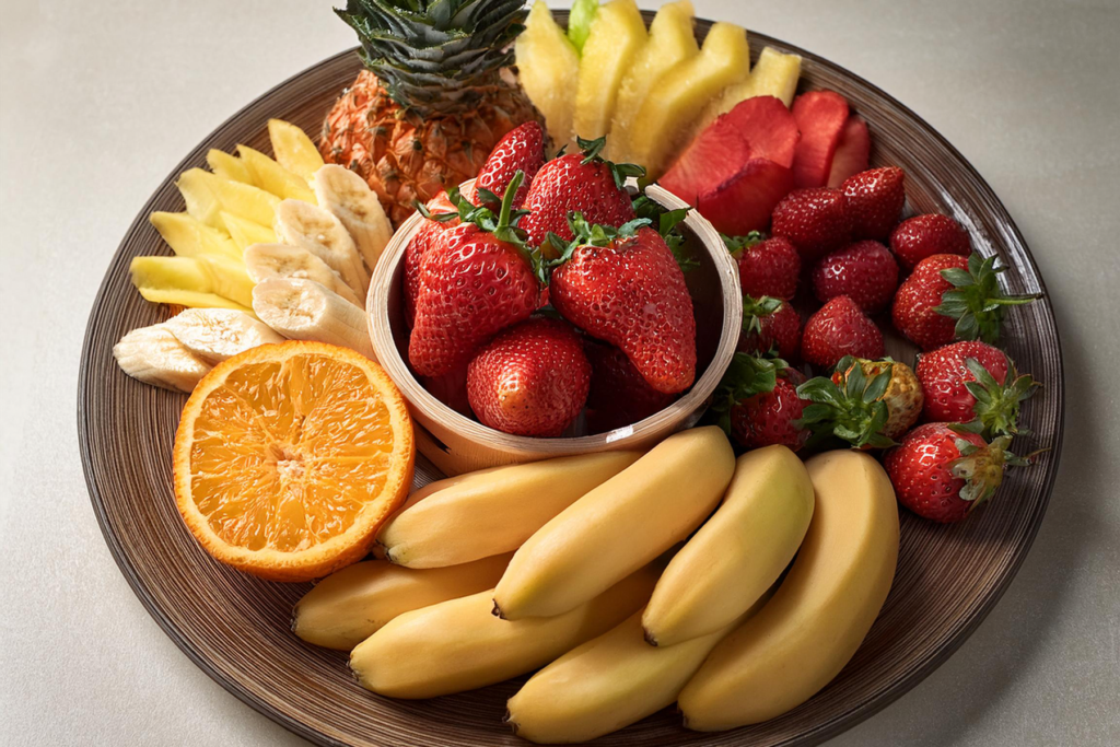 plato con fruta ideales para blanquear los dientes